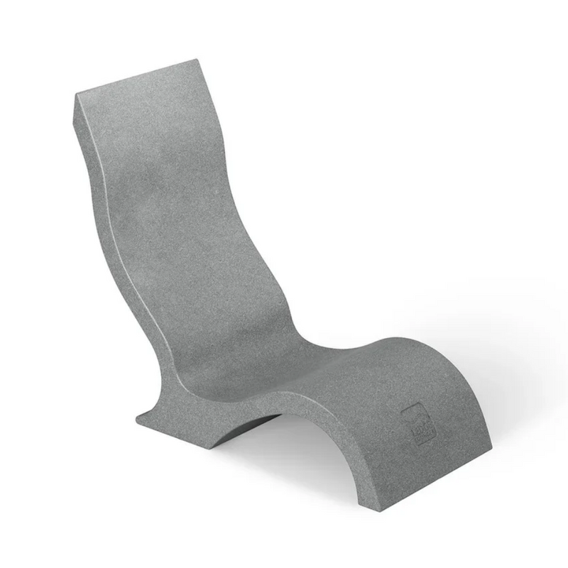 Ledge Lounger Signature Chair